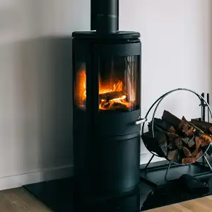 Modern kamin (justerbar tilluft)